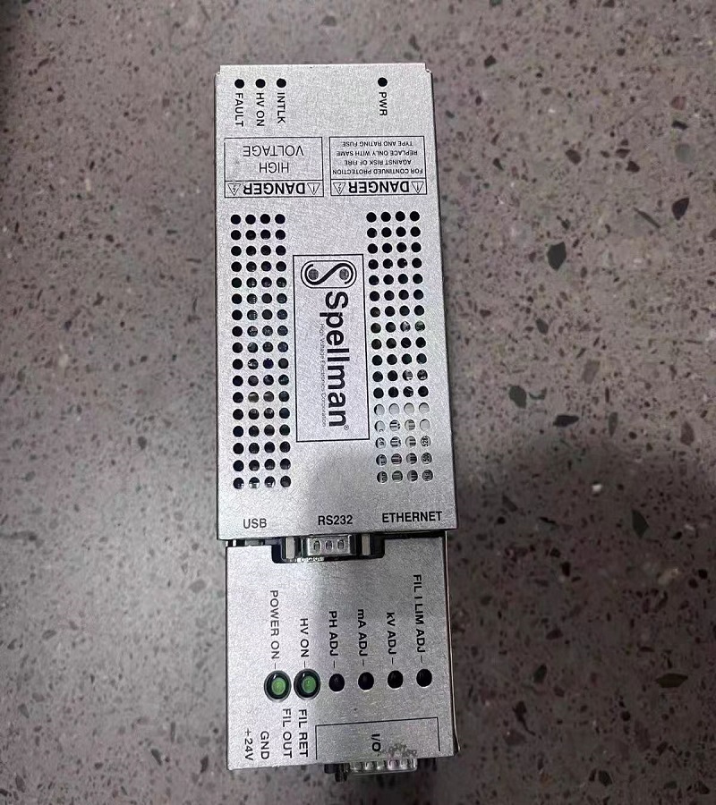 spellman斯派曼高壓電源及安全信息 瞬態(tài)短路電流和常態(tài)短路電流有什么區(qū)別？ 典型高壓電源的輸出部分電容性的，這導(dǎo)致它存儲電力。當(dāng)電源的輸出發(fā)生短路時(shí)，存儲在倍增器電容中的電力即釋放出來。對短路電流幅度的唯一限制是與放電電路串聯(lián)的電阻。所有斯派曼電源都有內(nèi)置的輸出限定組件，它們將瞬態(tài)放電電流限制到限定值。瞬態(tài)短路電流由輸出電壓設(shè)定值除以與放電路徑串聯(lián)的電阻來確定。放電事件存在的時(shí)間量（及其衰減率）由電容量和放電電路中的電阻決定。 當(dāng)電源的輸出發(fā)生短路時(shí)，會出現(xiàn)瞬態(tài)短路電流。 一旦輸出電容被放電，附加輸出電流只能來自電源自身的電力生成電路。為了防止這種情況發(fā)生，電源將會感應(yīng)到因這種短路條件發(fā)生的輸出電流上升，并將自動切換到電流模式來將輸出電流調(diào)節(jié)到設(shè)定的當(dāng)前值。 概括來說，瞬態(tài)短路電流是電源的電容放電時(shí)的電流脈沖，而常態(tài)短路電流是由電源的電流模式設(shè)置和控制的電流水平。